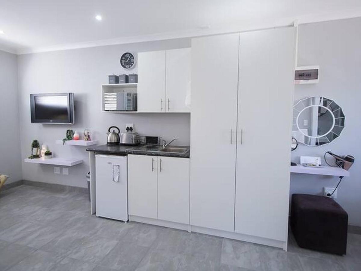 Studio On Bourdeaux Пароу Екстериор снимка