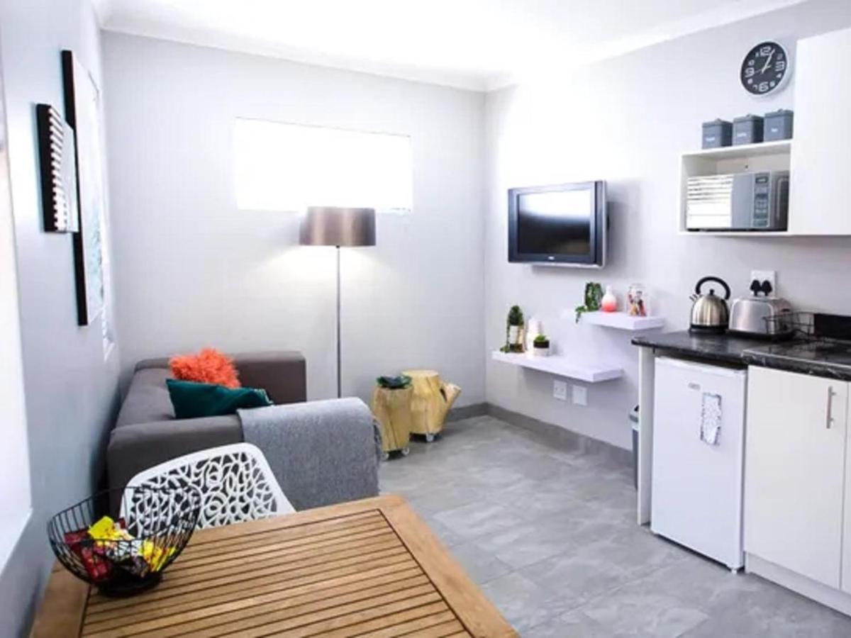 Studio On Bourdeaux Пароу Екстериор снимка