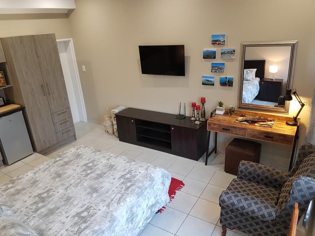 Studio On Bourdeaux Пароу Екстериор снимка